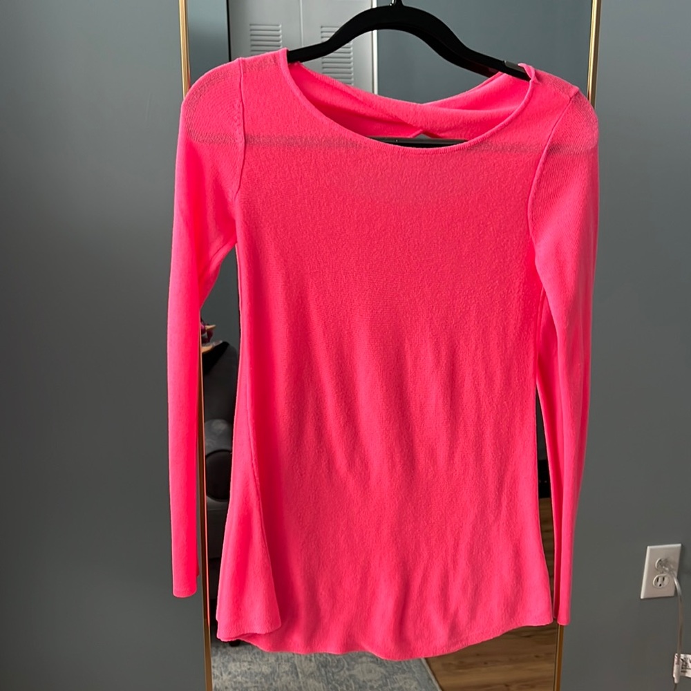 Lilly Pulitzer Pink Twist back Blouse